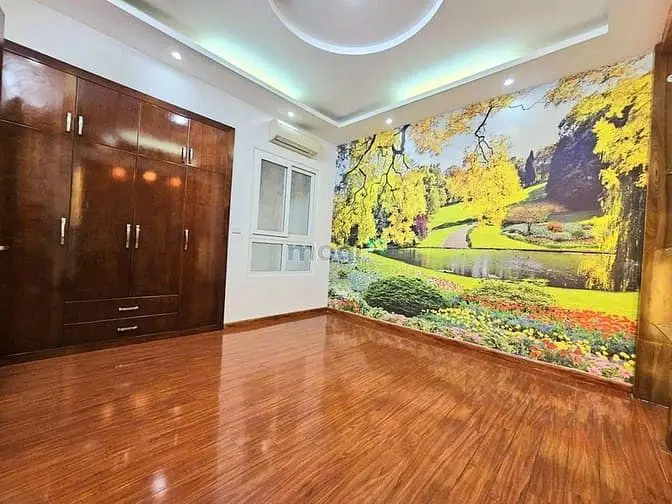 Bán Gấp Nhà Đẹp Phạm Tuấn Tài - 3 Làn Xe - Vỉa Hè