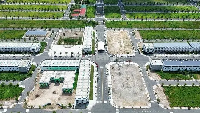 Lô Góc 2 Mặt Tiền, Ngay Trung Tâm Bàu Bàng Cách Ql13 Có 200M