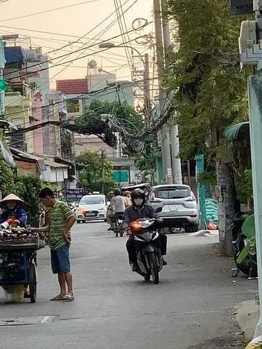 Cho Thuê Nhà Mặt Tiền Đường 4Mx20M