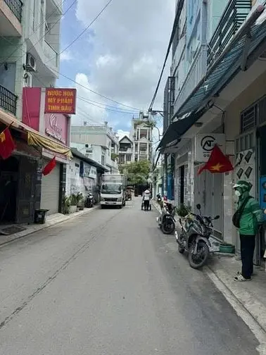 ⭐️Bán Gấp Nhà 3 Lầu Hẻm Xe Tải 7M Huỳnh Văn Nghệ, P15, Q.tân Bình.