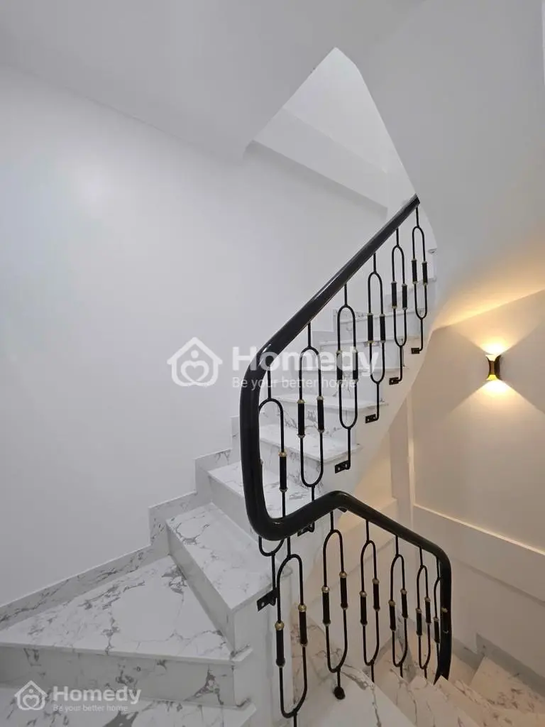 Nhô 10 Tỷ Có Ngay Nhà 50M²*6 Tầng Thang Máy Mới Tinh, Vị Trí Trung Tâm,Sẵn Ở