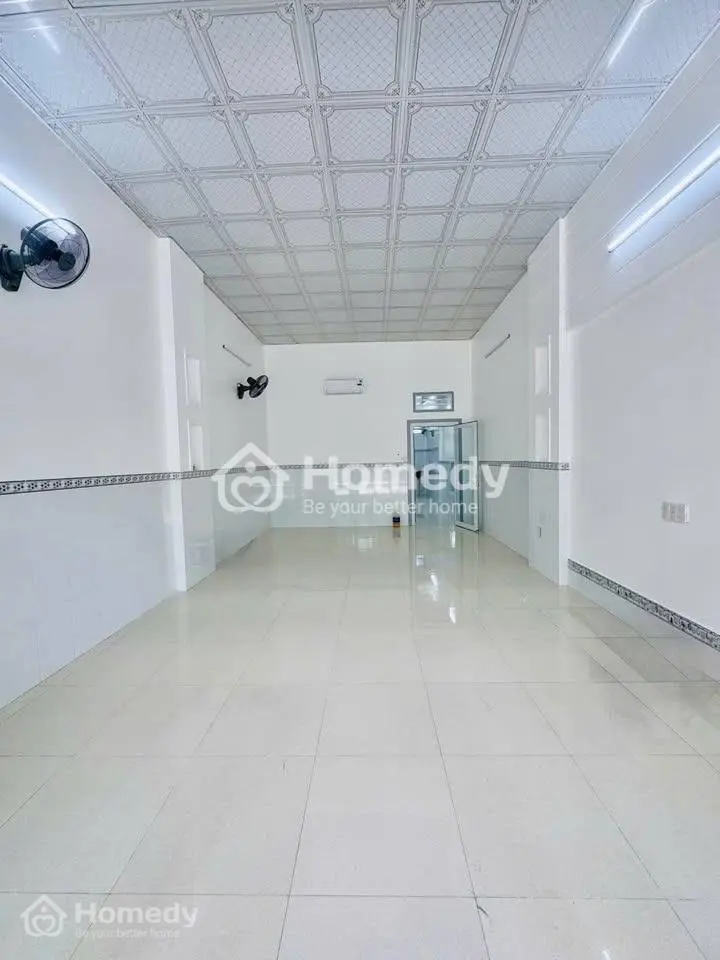 Ngộp ! Cần Bán Gấp Căn Nhà Cấp 4 Ở Đ. Nguyễn Thị Lắng - Sổ Hồng Riêng - Giá 785Tr