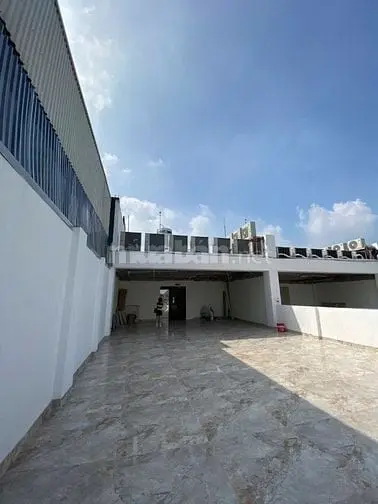 Cho Thuê Tòa Nhà Văn Phòng View Hồ – Mặt Phố Đức Diễn, Bắc Từ Liêm