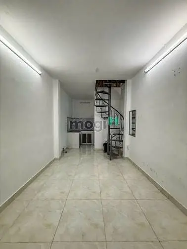 Bán Nhà Trần Quang Diệu Q.3 - 23,5M2 Giá 4,35 Tỉ - Hẻm 4M