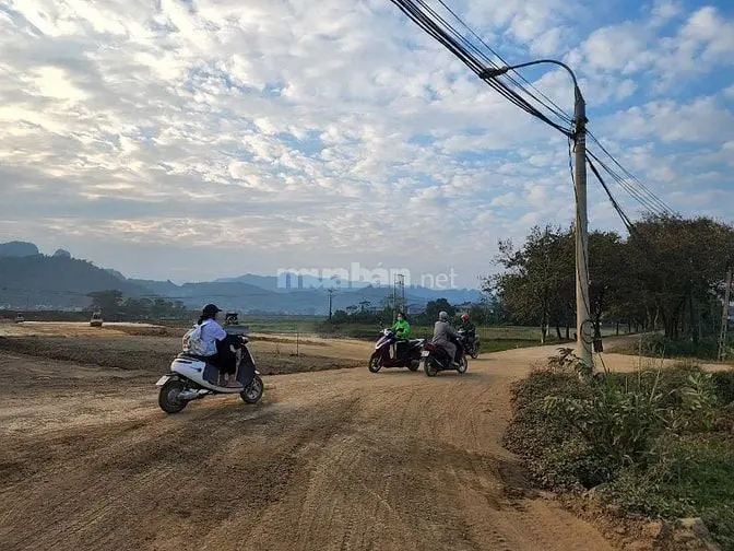 Chỉ 740Tr Sở Hữu Ngay Đất Thành Phố Hòa Bình 50M Full Thổ Cư Cực Đẹp