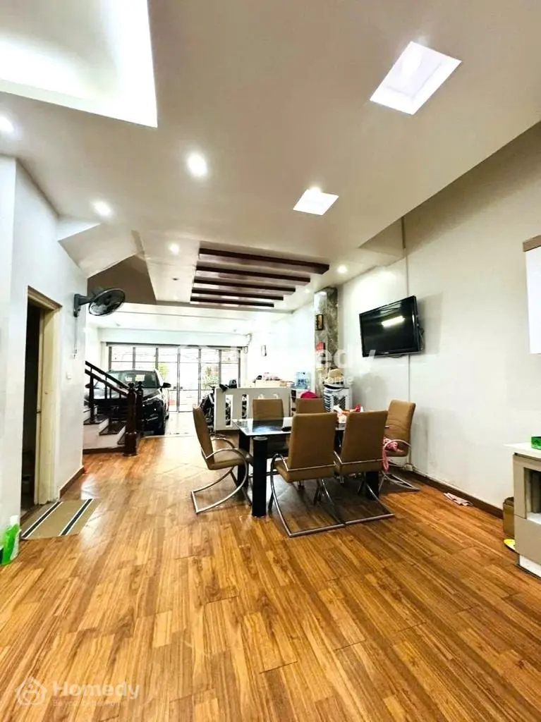 Lạc Trung 75M2 Phân Lô Ô Chờ Thang Máy Dân Xây 23.9 Tỷ