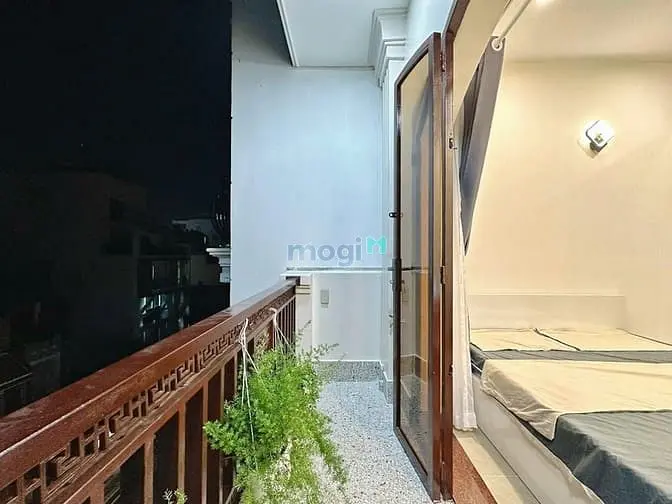 Cho Thuê Căn Hộ 1Pn Full Nội Thất Có Ban Công Cao Cấp Gần Hàng Xanh