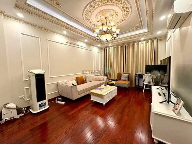 Phân Lô Quân Đội 918 Sân Golf, 4 Tầng, Gara 2 Oto, Khuôn Tiền 13 Tỷ
