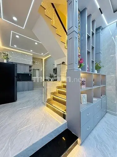 Em Vừa Nhận 1 Căn Cần Bán Gấp Đường Nguyễn Chí Thanh - Q5 - 5 Tỷ 250