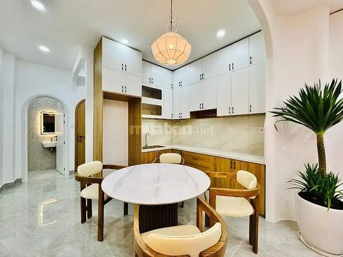 💥Nhỉnh 8 Tỷ Có Nhà Mới Đẹp Sát Q1💥 🍀Nhà Xây Mới - Hxh Thông