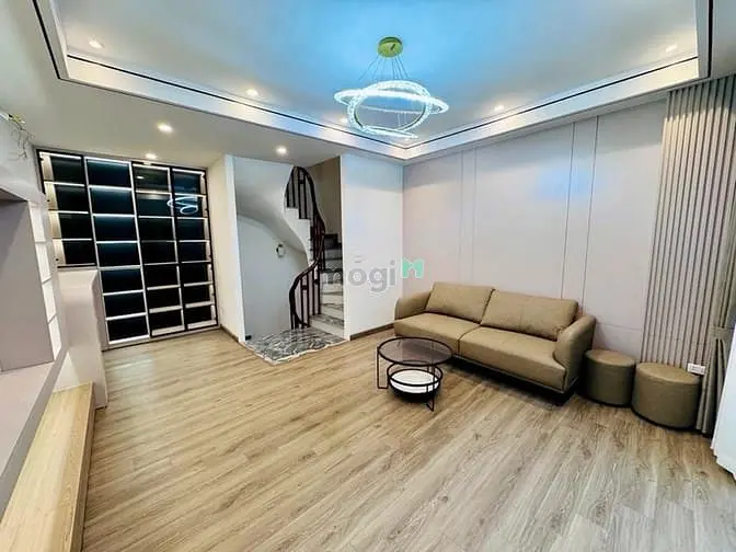 Nhà Đẹp Gần Bigc Long Biên, 6 Tầng, Nội Thất Long Lanh, Giá Hiếm
