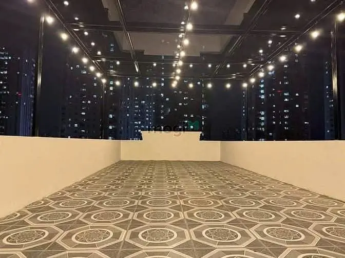 Cho Thuê Nhà Phan Văn Trường 200M Mt 5M 4 Tầng Giá 50Tr/Th