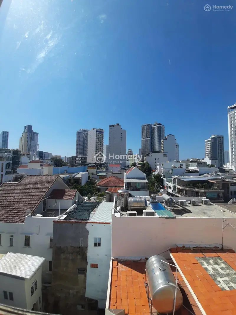 Bán Nhà 6 Tầng Có Thang Máy Đường Bạch Đằng, Nha Trang. 102M2 Ngang 7,1M. Giá Bán 30Tỷ