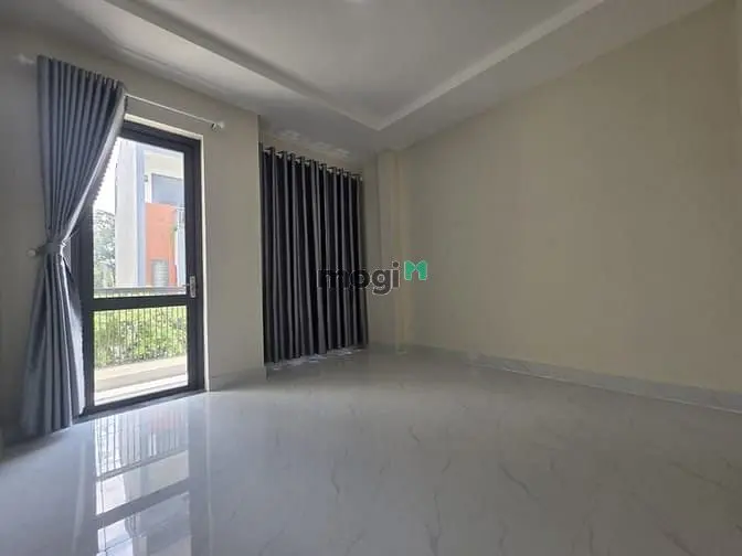 Bán Nhà Đẹp 3 Tầng - Xe Hơi Đỗ Của - Bình Chiểu - Thủ Đức.