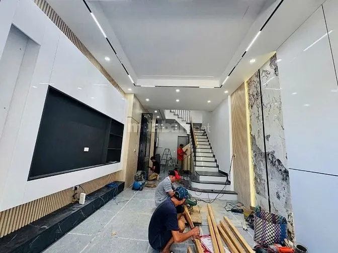 Bán Nhà 4 Tầng Đẹp-Gần Chợ Vĩnh Hải Dt54M2-4Pn-Nha Trang-2Ty65