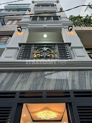 Cho Thuê Nhà 3 Lầu- 66/46 Nhiêu Tứ Khu Ẩm Thực Pxlong, Hẻm Xe Hơi 7Chỗ