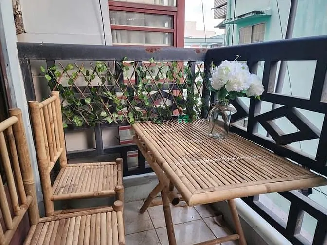 Cho Thuê Căn Hộ Ban Công Ngay Gần Ngã Tư Hàng Xanh, Uth, Ftu, Hutech