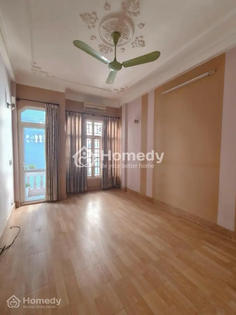 Bán Nhà Ô Chợ Dừa – 50M², 4 Tầng, Mt 4M, Gần Hồ Hào Nam – Giá 11.35 Tỷ