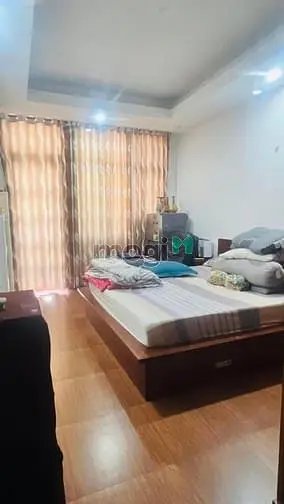 Mặt Tiền Nguyễn Cảnh Chân Quận 1