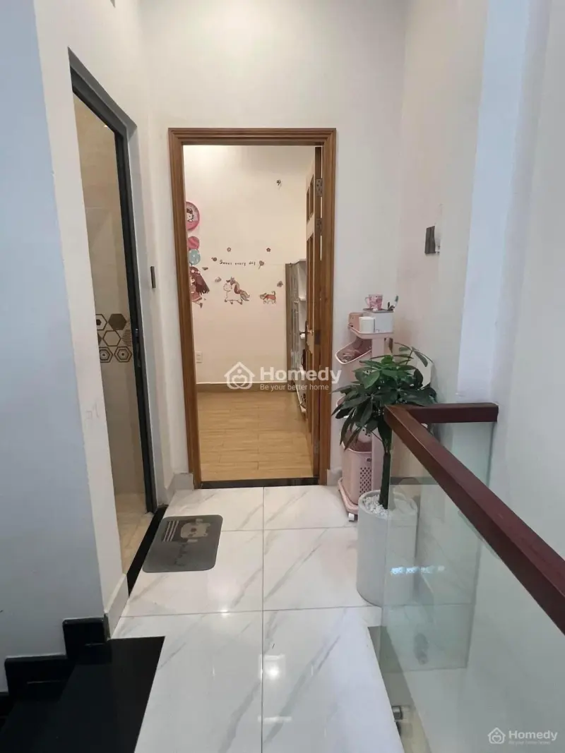 Lâm 07940423***Bán Gấp Nhà 61M2 Đường Chợ Lớn Q6 Gần Chung Cư Bình Phú 1 - Giá 1 Tỷ 150 Triệu - Lâm
