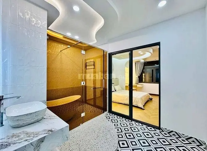 Nhà (Ngộp) Q10 - Đường Lê Hồng Phong P2 4Ty350/46,2M2 Hxh 5M