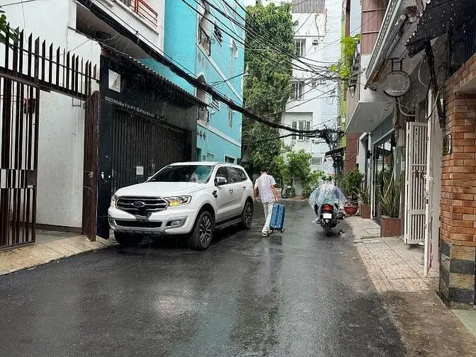 Cho Thuê Nhà 3 Lầu- 66/46 Nhiêu Tứ Khu Ẩm Thực Pxlong, Hẻm Xe Hơi 7Chỗ