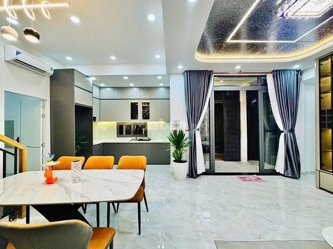 Bán Nhà Ngay Phổ Quang, Phú Nhuận. Giá: 3 Tỷ 290Tr/65M2, Sổ Riêng