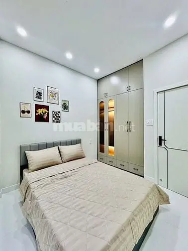 Bán Nhà Ngay Phổ Quang, Phú Nhuận. Giá: 3 Tỷ 290Tr/65M2, Sổ Riêng
