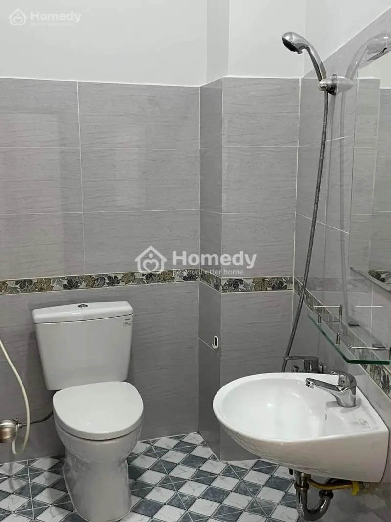 Cần Tiền Nên Bán Nhà Đ.trịnh Hoài Đức , Q5 , 1,4 Tỷ - Hxh - Shr - Lh Lâm Xem Nhà 0794042***
