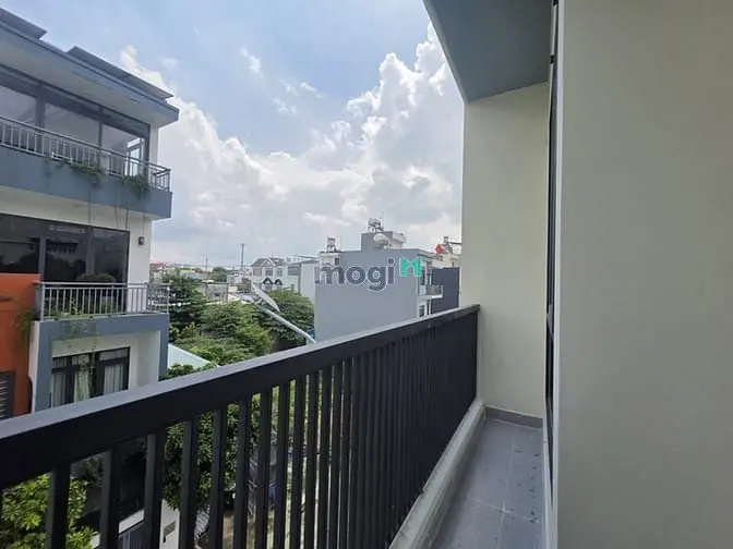 Bán Nhà Đẹp 3 Tầng - Xe Hơi Đỗ Của - Bình Chiểu - Thủ Đức.