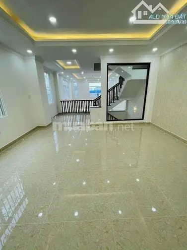 Sổ Riêng Sang Tên Liền Chỉ Còn 2Căn Ngay Ql13-Thủ Đức 56M2-4Tầng-4Pn