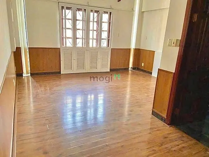 Cho Thuê Nhà Mặt Tiền Cư Xá Bắc Hải - Đường Ba Vì, Phường 15, Quận 10