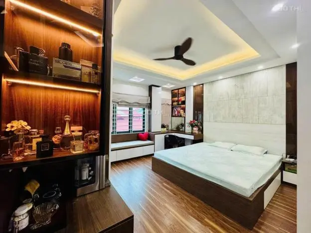 Bán Nhà Phân Lô Khu Liên Cơ Mỹ Đình 42M2 6 Tầng 15 Tỷ