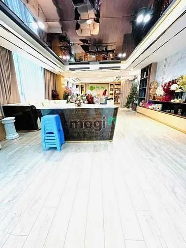 Bán Toà Văn Phòng Phố Thọ Tháp, 2 Mặt Tền, 210M2 × 7 Tầng, 152 Tỷ