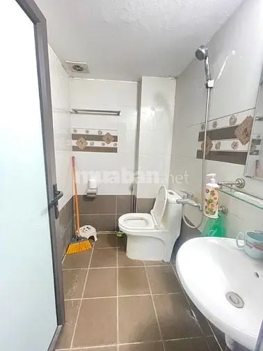 Bán Gấp Nhà Mặt Đường Đông Thiên