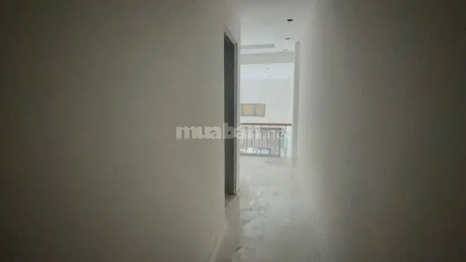 Bán Gấp Nhà Mới 1 Trệt 1 Lầu 4X12,3Pn + Sân Trước Rộng 4X3M Hxh