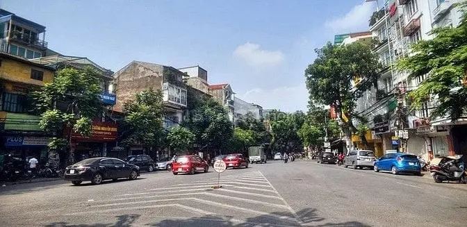 Binhbds Cho Thuê Cửa Hàng Mặt Phố Cửa Nam Riêng Biệt 16Tr/Tháng
