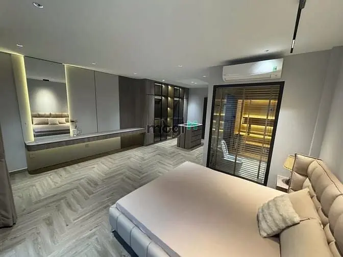 Siêu Phẩm Ngọc Thuỵ,8 Tầng Thang Máy, Gara 2 Oto Full Đồ 60M2 Mt 5.65M