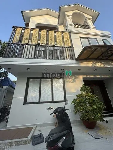 6041109 ảnh đại diện 1