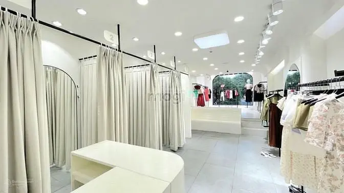 30 Tỷ! Bán Nhà Mt Nguyễn Trãi Q1 Khu Phố Thời Trang Bậc Nhất - 4 Tầng
