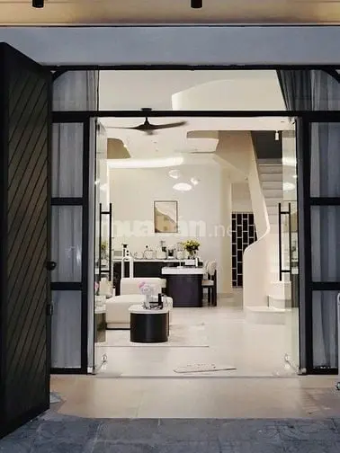 🏘Nhà Ngộp Bank Giá 1Tỷ580 Nhà 1 Sẹc Đường Tạ Quang Bửu Sau Bến Xeq8
