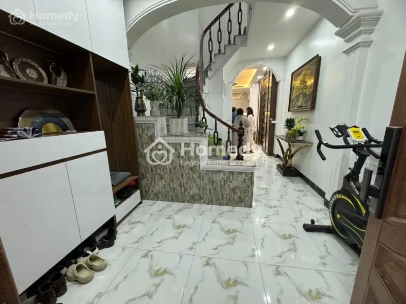 Nhà Đẹp Ở Ngay Lê Quang Đạo - Phú Đô, Ngõ Rộng Thoáng, Ô Tô Đỗ Cổng, 48M2, Giá Chỉ 9.25 Tỷ