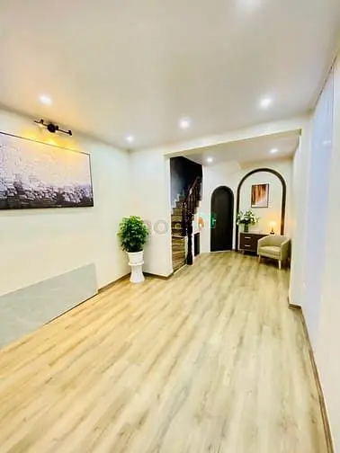 Cho Thuê Nhà Ngõ 294 Phố Kim Mã , Ba Đình Nhà 4 Tầng X 50M,
