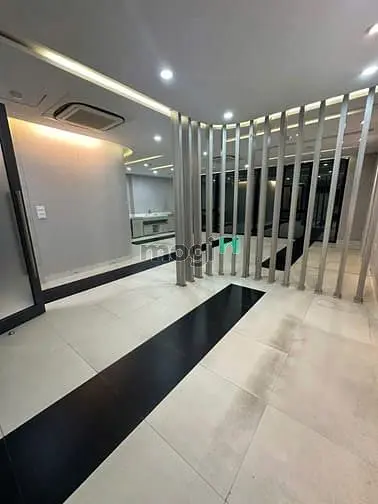 Cho Thuê Tòa Nhà 8 Tầng Mặt Tiền 8M Hoàng Ngân Cầu Giấy