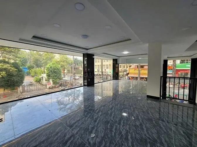 🏢 Bán Tòa Nhà Góc 2 Mặt Tiền – Nguyễn Chí Thanh – Quận 10