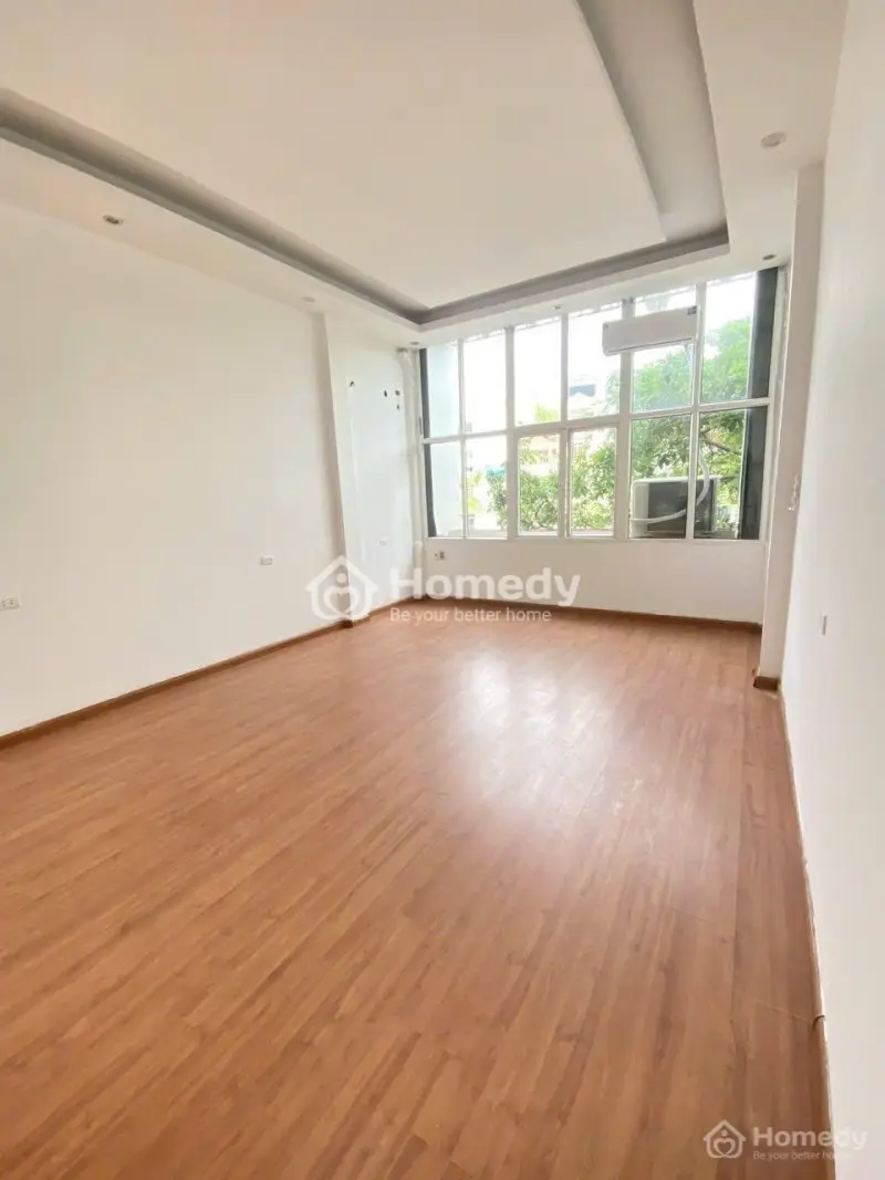 Nhà Mặt Phố Nguyễn Chí Thanh. Diện Tích 38M2, 4 Tầng, Mt 4.4M. Cho Thuê 35Tr/Tháng. Giá 14.6 Tỷ
