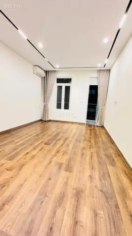 🔑 Sở Hữu Ngay Nhà Phố 5 Tầng Tại Trung Tâm Thanh Xuân - Bước Chân Ra Hồ, Tiện Ích Ngập Tràn