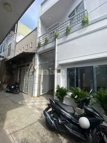 Bán Nhà 1 Trệt 1 Lầu Phường Phước Long B Q9