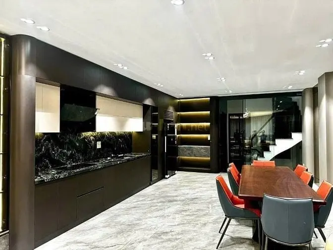 Siêu Phẩm Hồng Tiến 8 Tầng Thang Máy Vỉa Hè Đường 17M Kinh Doanh