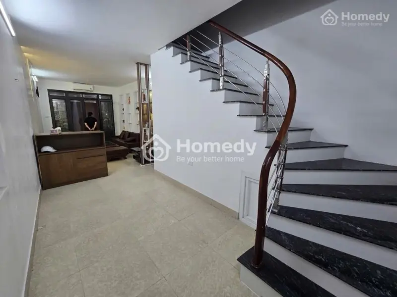 Nhà Đẹp Trung Tâm Mỹ Đình - Lô Góc - Vừa Ở Vừa Cho Thuê - 45M2 - Ngõ Nông Thoáng - Giá Chỉ 9.45 Tỷ